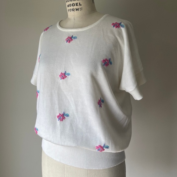 80’s floral embroidery knit top / large - Picture 9 of 10